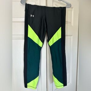 Size Medium Under Armor leggings